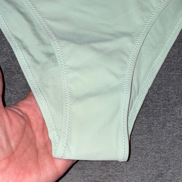 H&M - NWT Light Green Bikini Bottom size 8/M - Picture 8 of 13